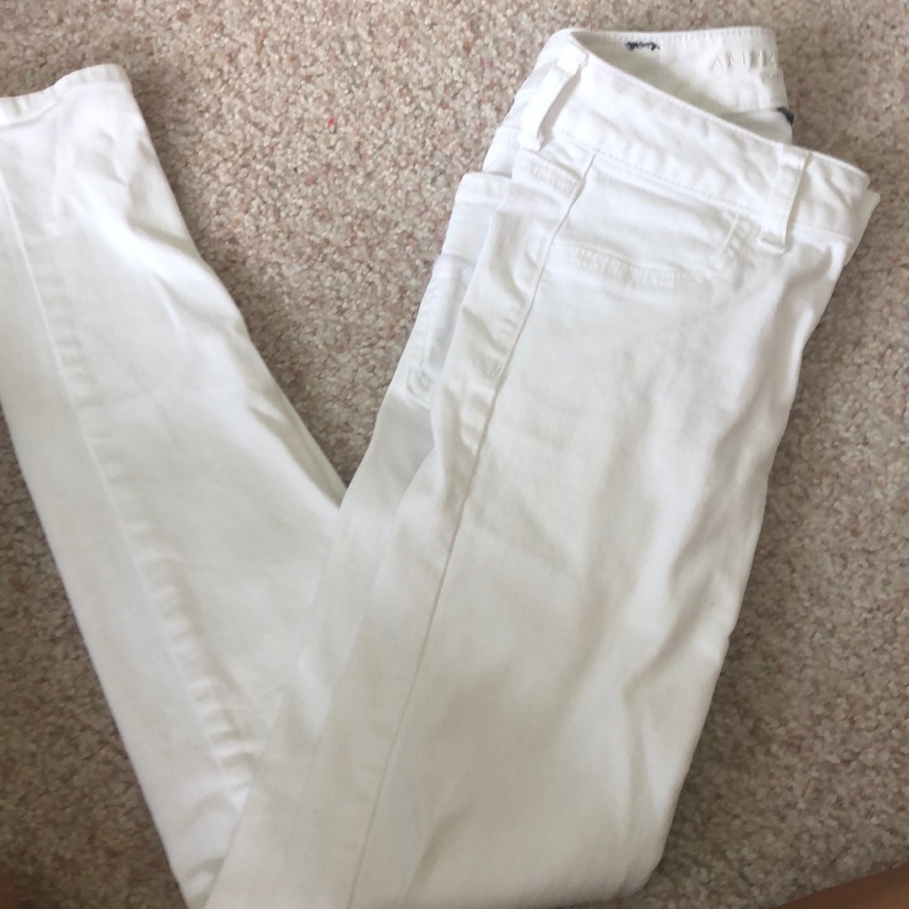 White American eagle skinny jeans